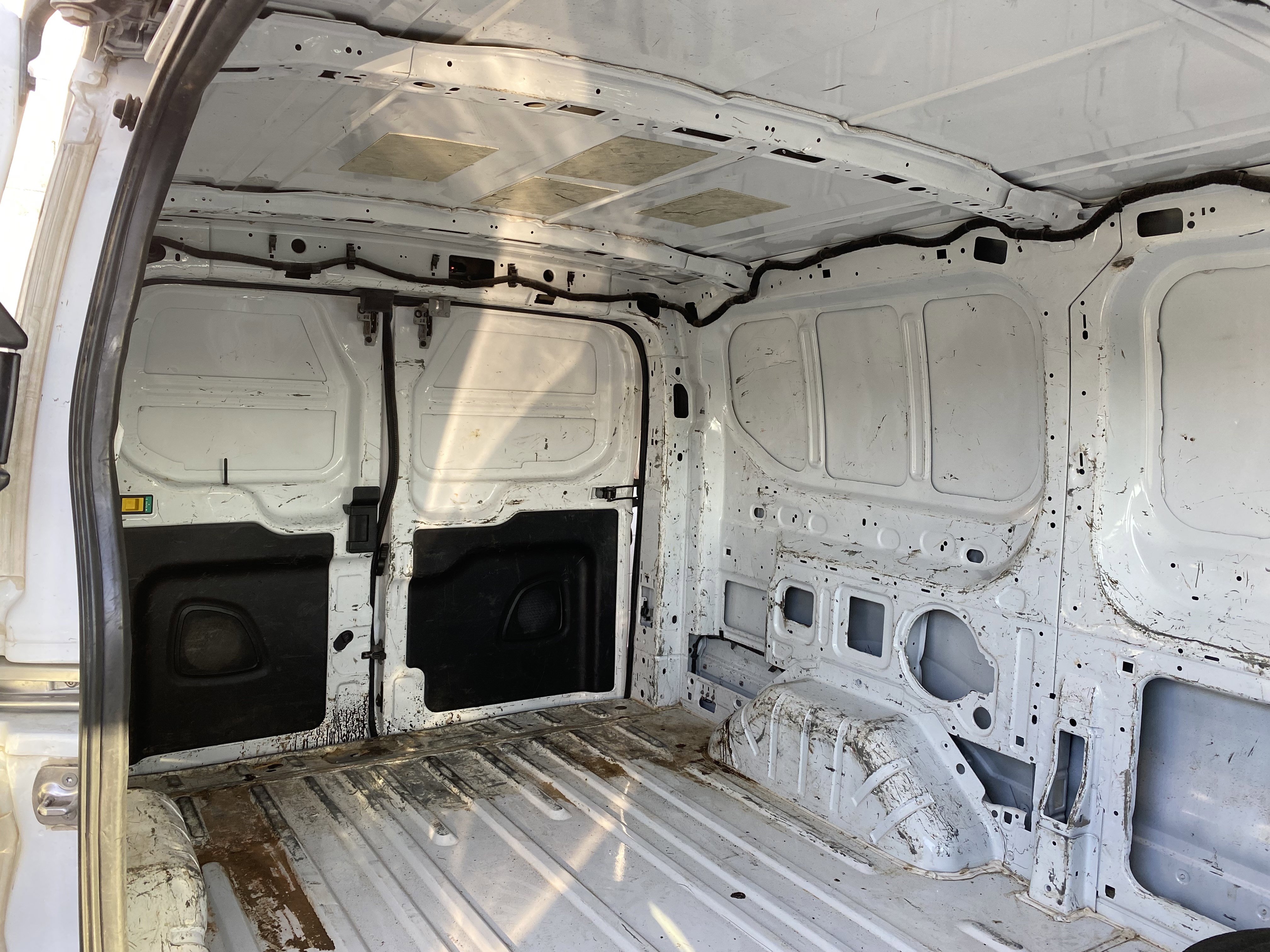 Used 2023 Ford Transit 150 Low Roof image 18