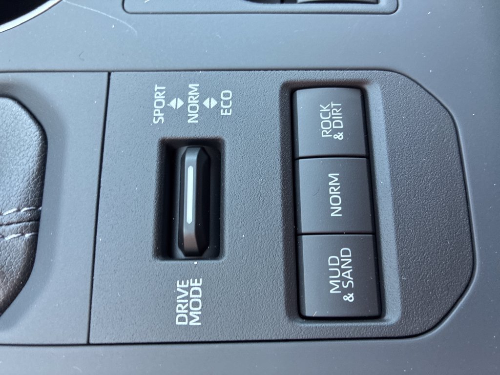 New 2026 Toyota Highlander XLE AWD/4WD image 29