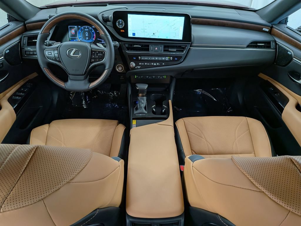Certified 2025 Lexus ES 350 w/ Accessory Package (Z2) FWD image 32