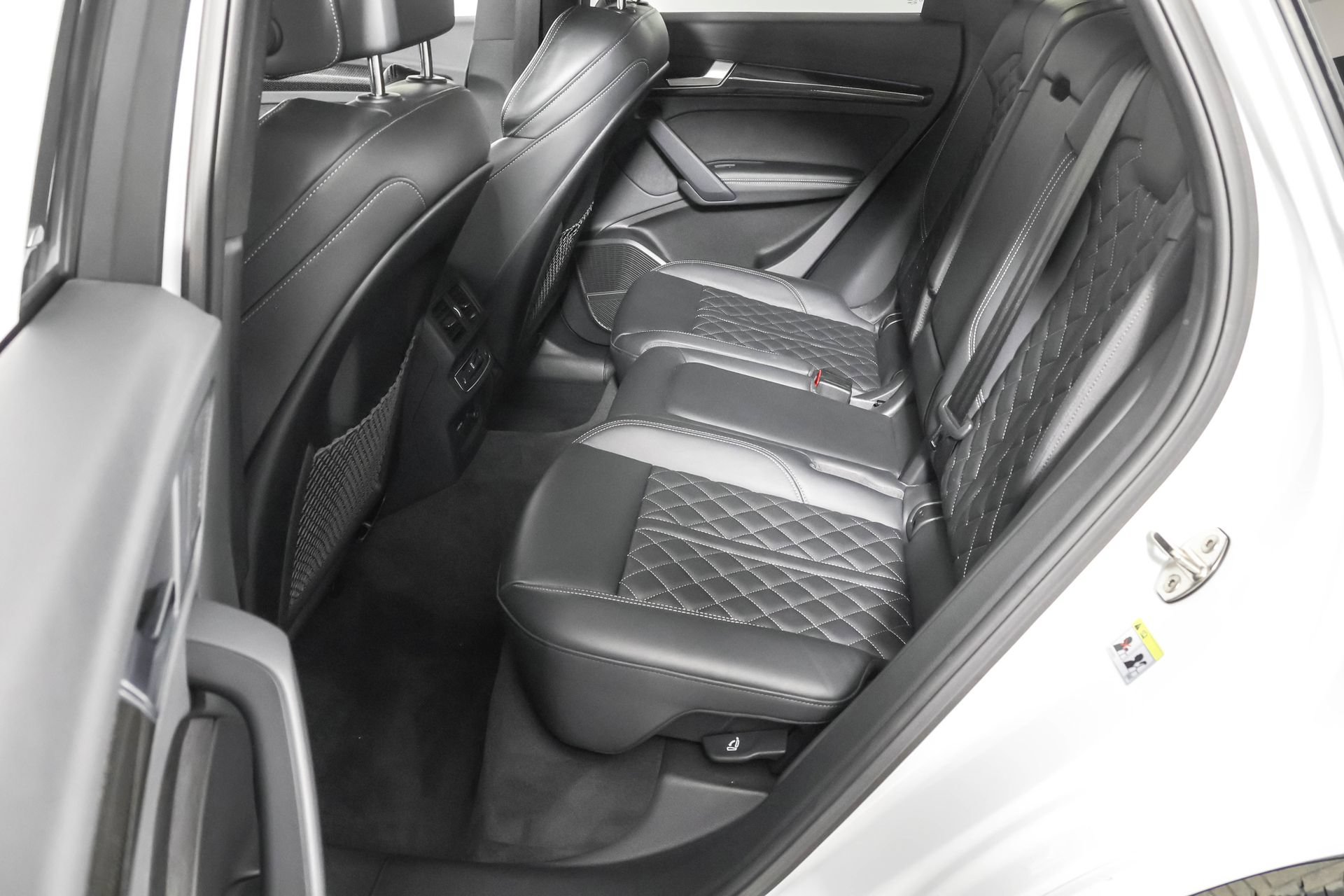 Used 2023 Audi SQ5 Prestige w/ Prestige Package AWD/4WD image 39