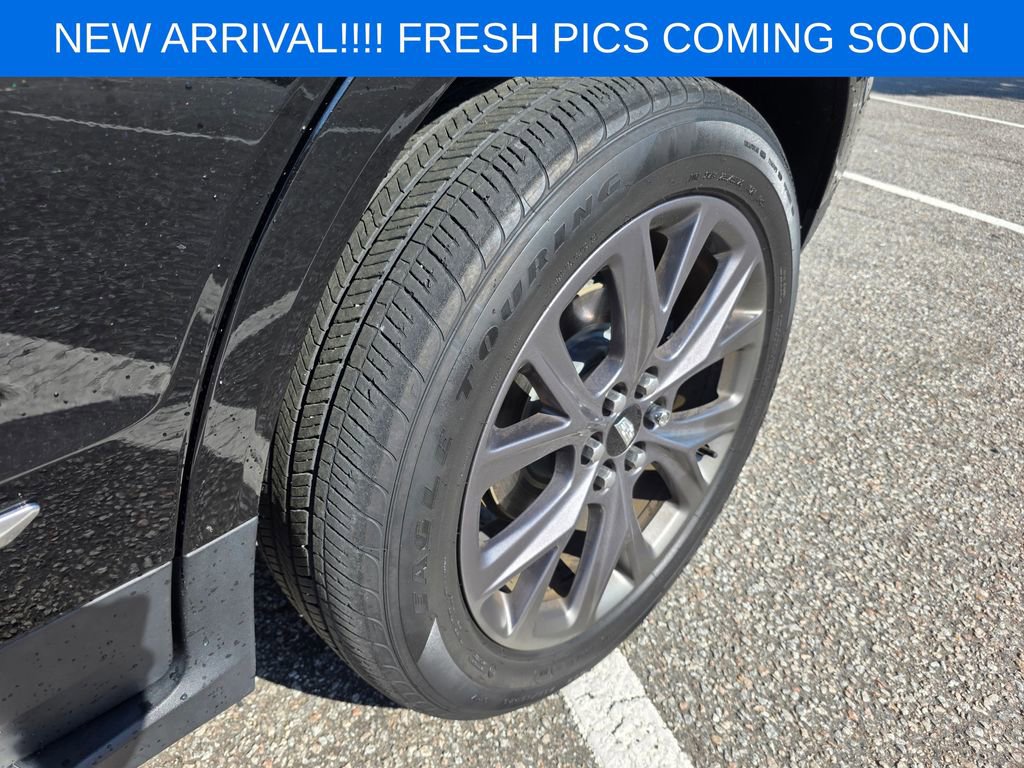 Used 2019 Cadillac XT5 Luxury w/ Sport Package image 8