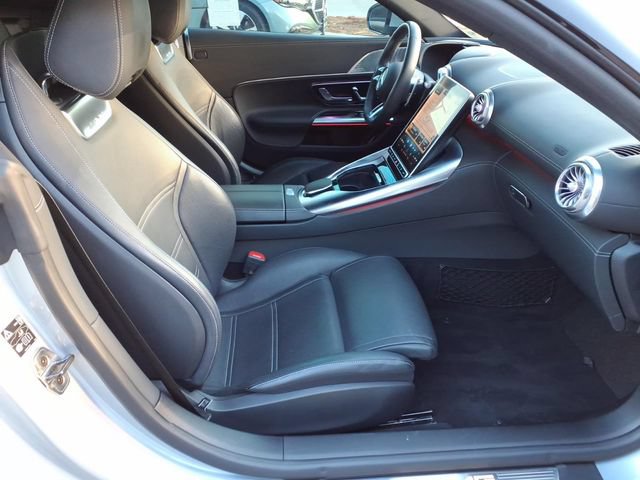 Used 2023 Mercedes-Benz SL 43 AMG image 19
