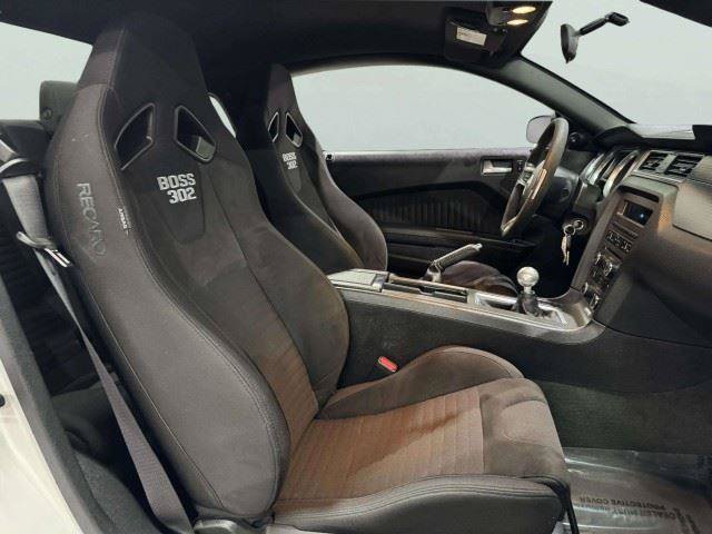 Used 2013 Ford Mustang Boss 302 w/ Boss 302 Accessory Pkg RWD image 54