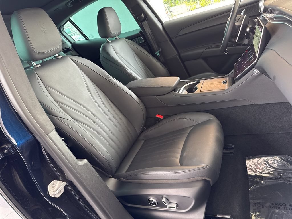 Certified 2023 Maserati Grecale Modena AWD/4WD image 20