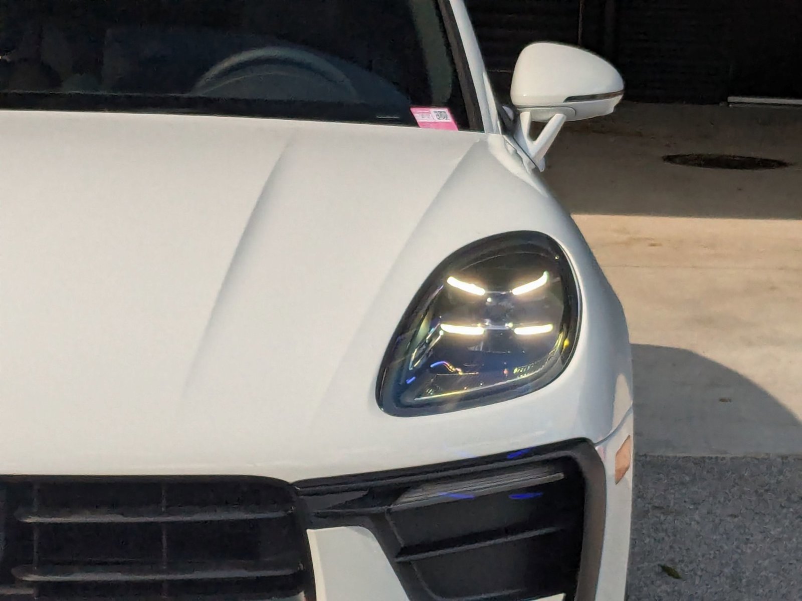 New 2026 Porsche Macan image 12