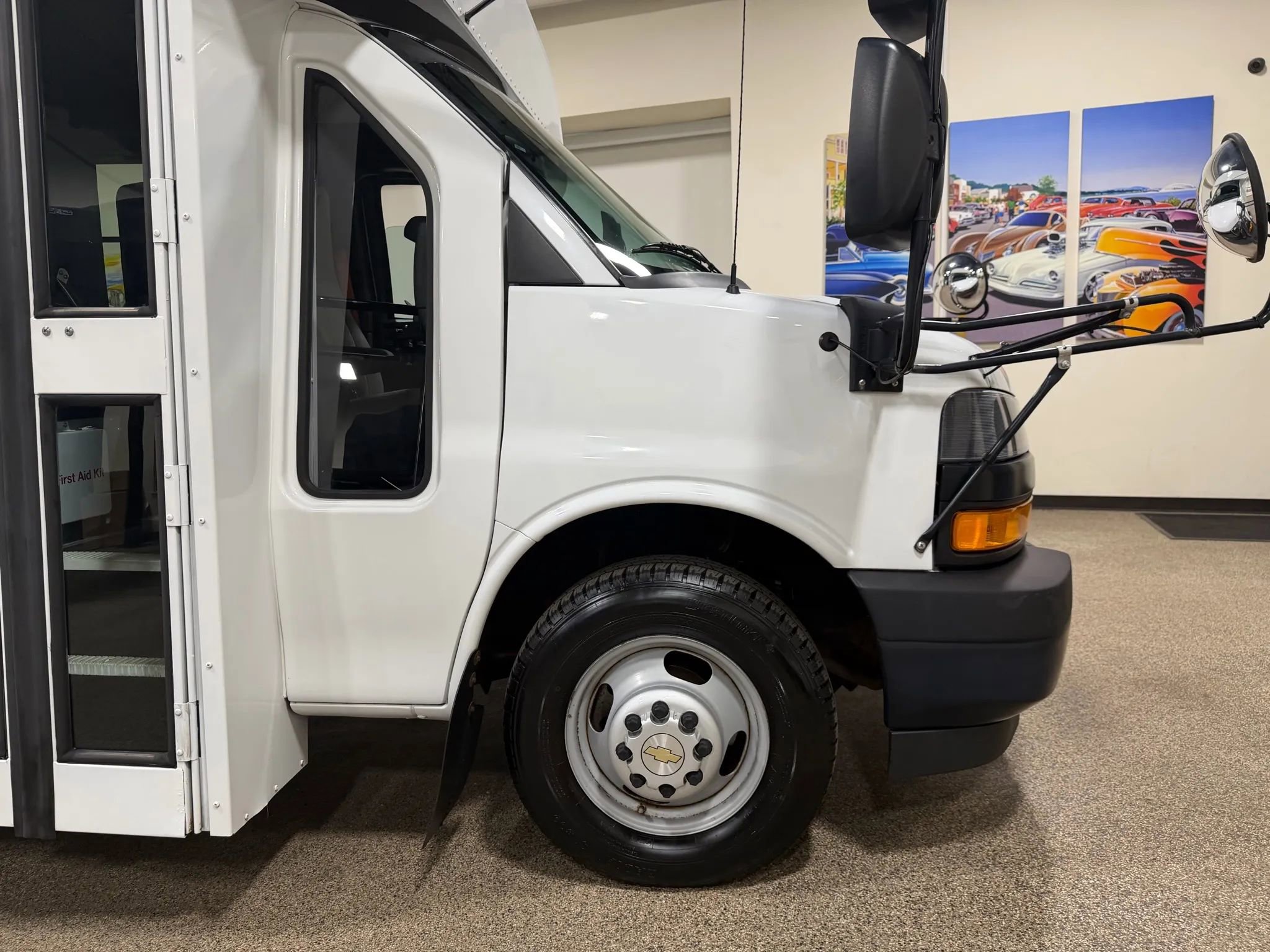 Used 2019 Chevrolet Express 3500 w/ School Bus Package image 15