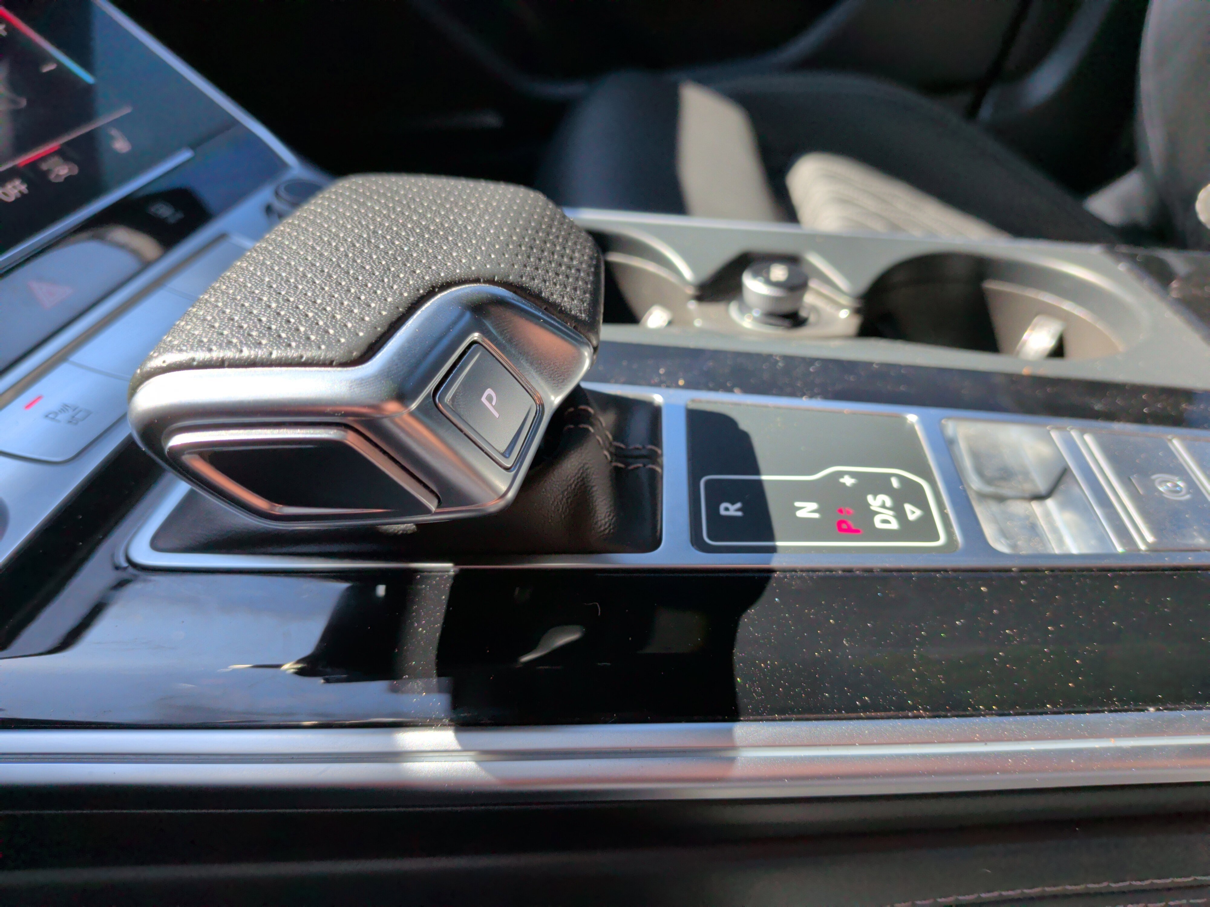 Certified 2022 Audi S6 Premium Plus image 26