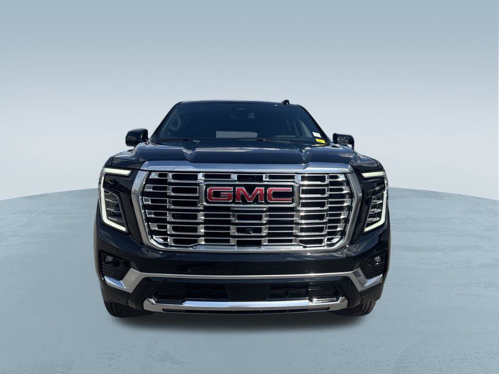 New 2026 GMC Yukon XL Denali w/ Sun & Power Step Package AWD/4WD image 2
