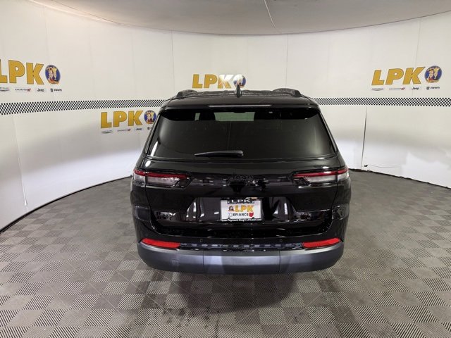 New 2025 Jeep Grand Cherokee L Altitude image 6