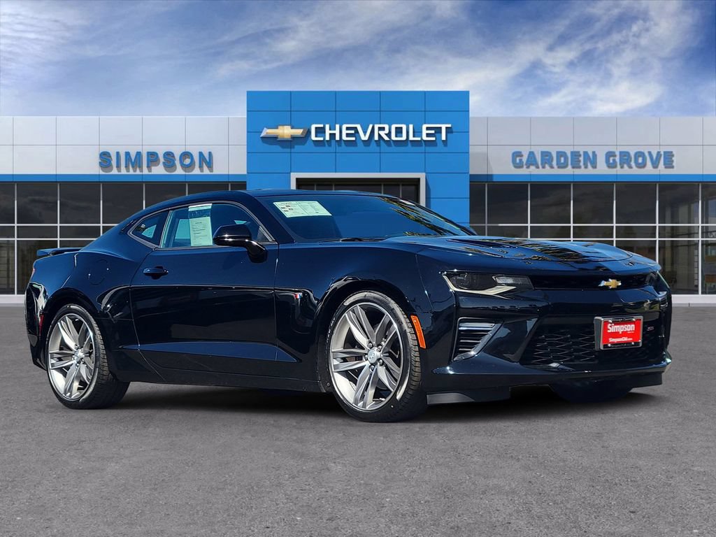 Used 2016 Chevrolet Camaro SS RWD image 1