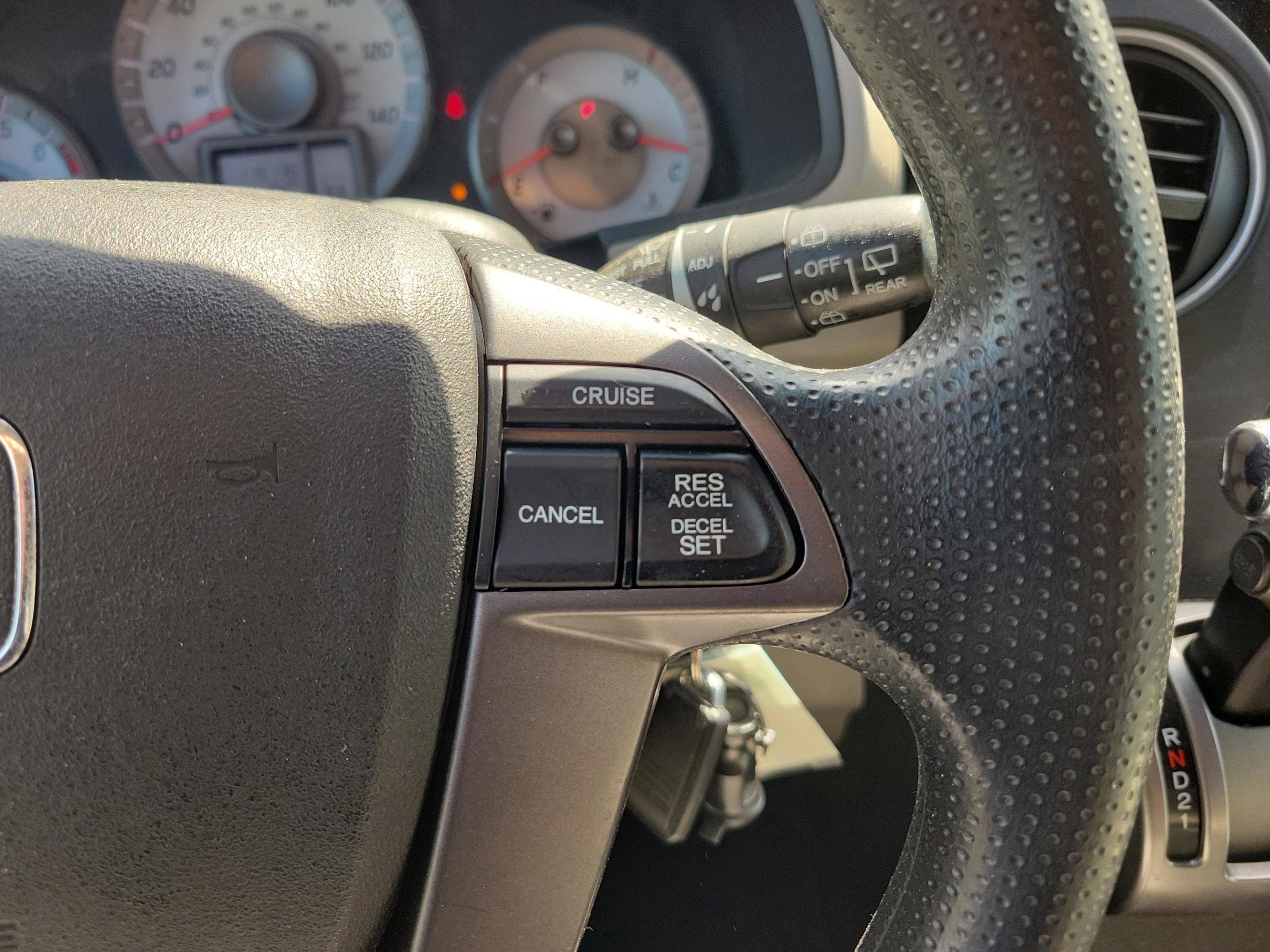 Used 2015 Honda Pilot LX image 29