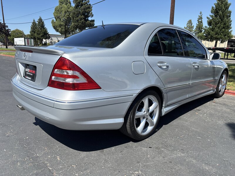 Used 2006 Mercedes-Benz C 350 Sedan image 13