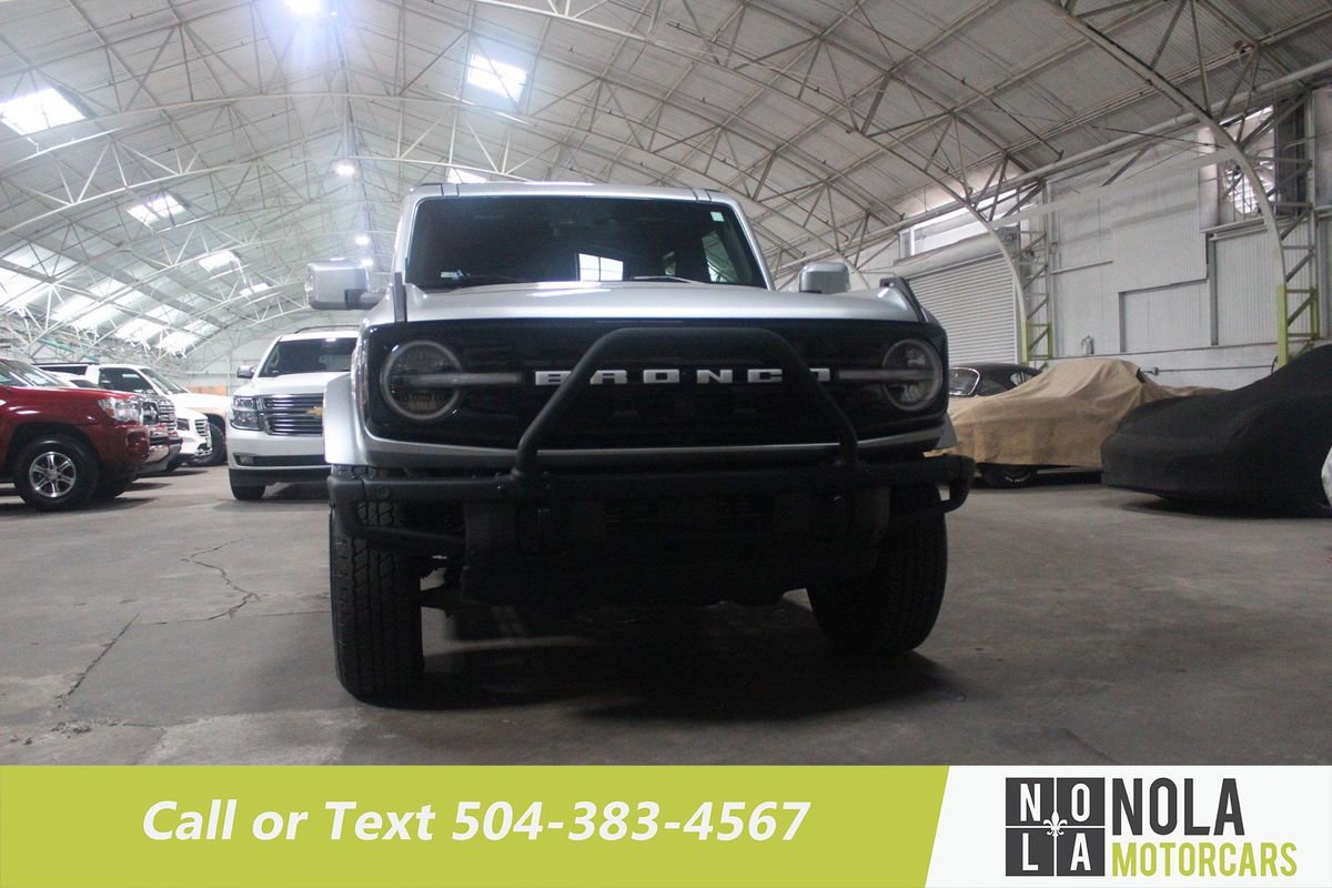 Used 2024 Ford Bronco Outer Banks AWD/4WD image 6
