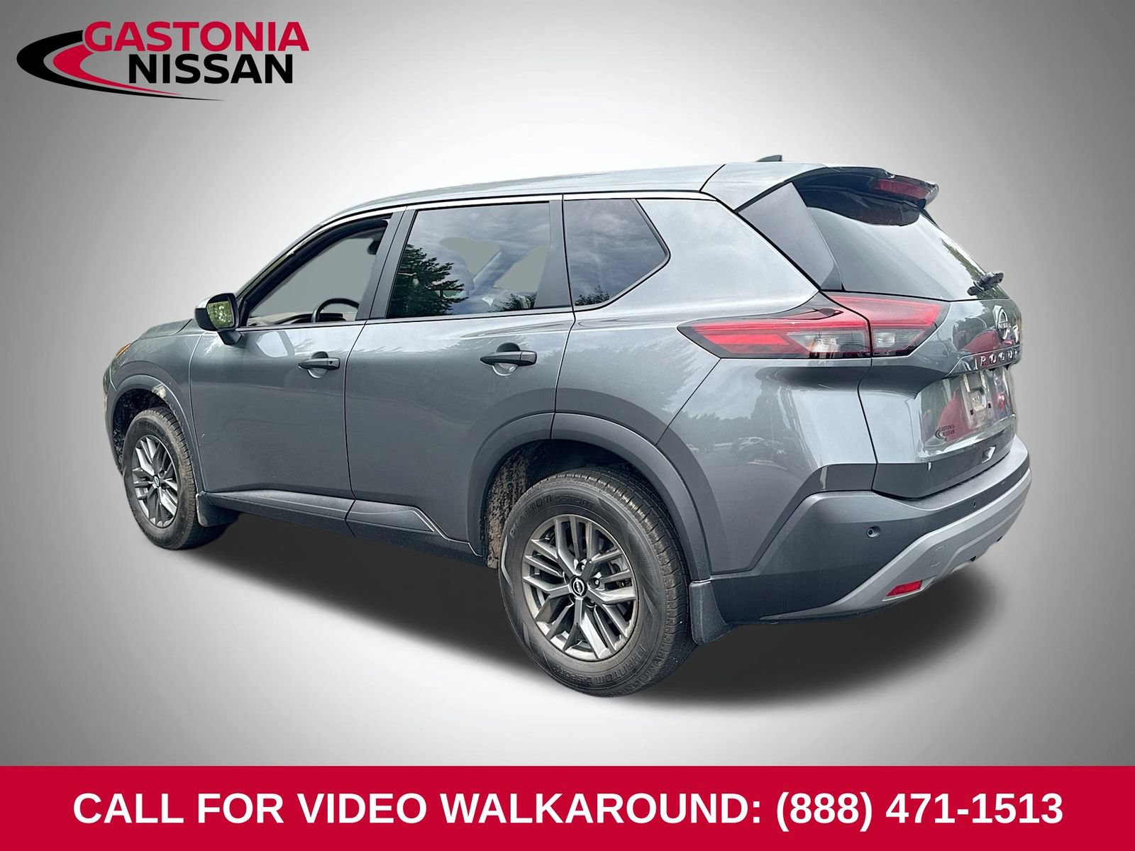 Used 2023 Nissan Rogue S FWD image 9