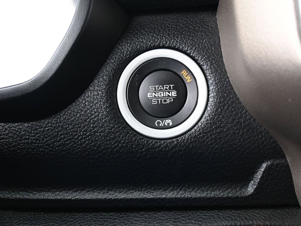 Used 2020 RAM 1500 Laramie image 29