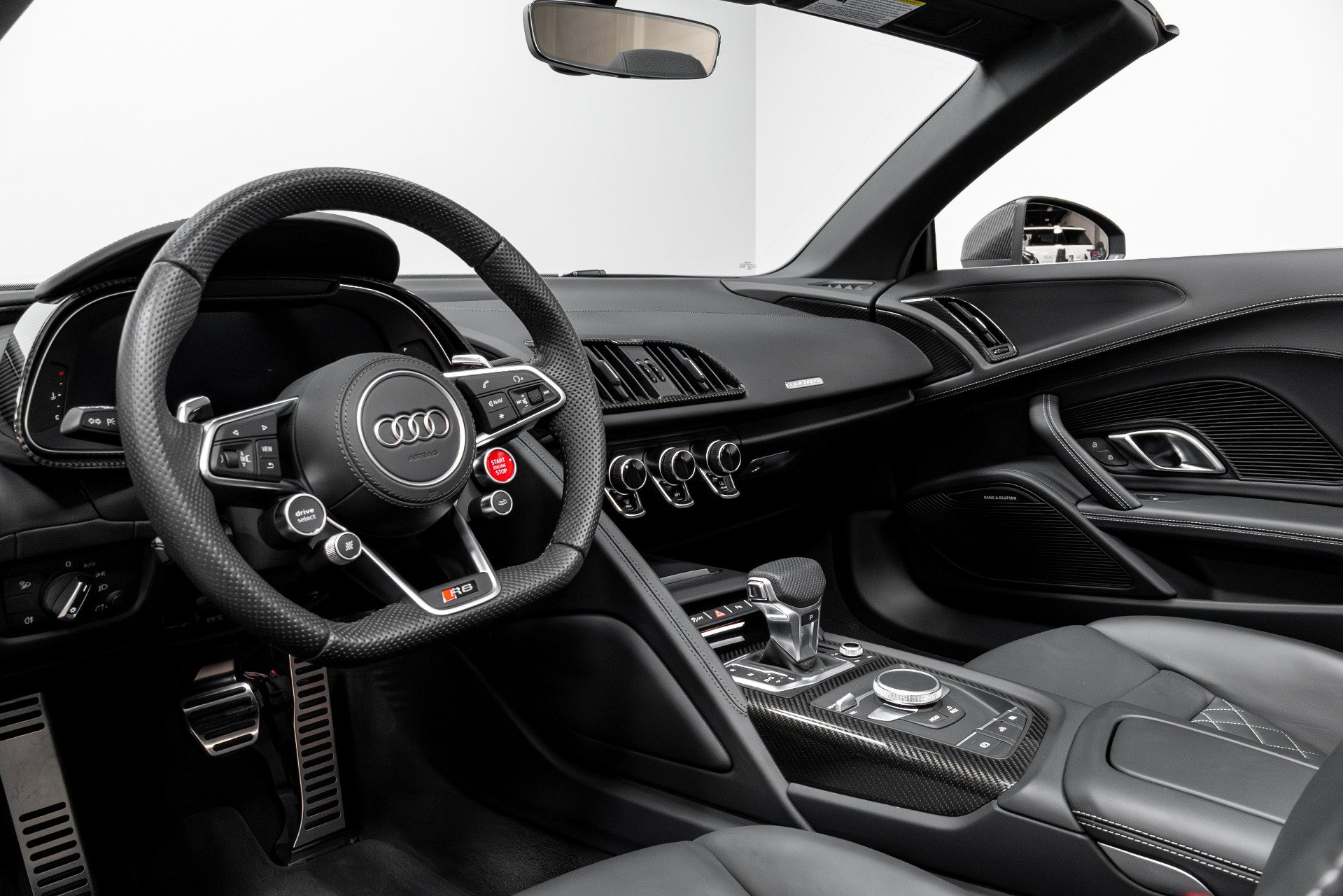 Used 2022 Audi R8 V10 performance image 9