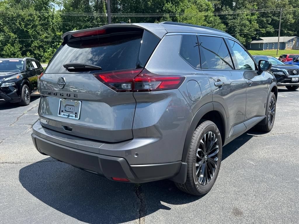 Certified 2026 Nissan Rogue Dark Armor FWD image 3