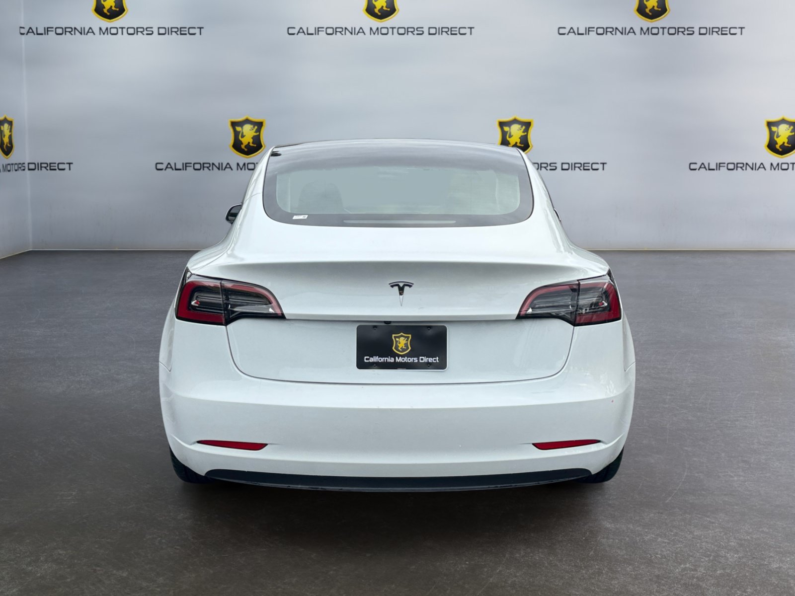 Used 2023 Tesla Model 3 Standard Range RWD image 4