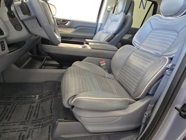 Used 2024 Lincoln Navigator L Black Label AWD/4WD image 23