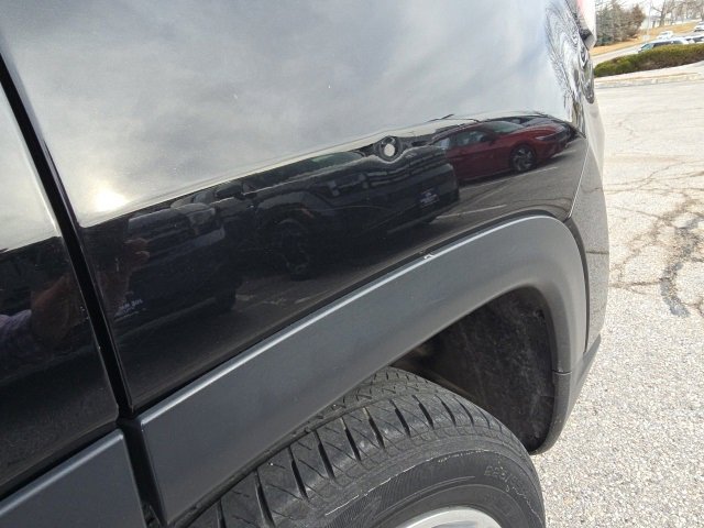 Used 2018 Jeep Compass Limited image 16