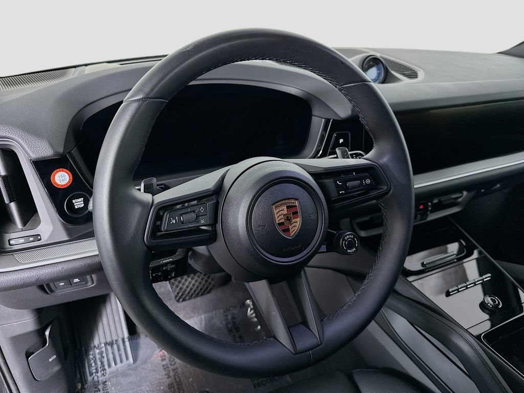 New 2025 Porsche Cayenne image 12