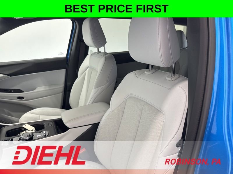 New 2026 Jeep Cherokee Laredo image 18