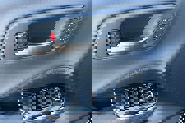 Used 2024 Toyota Crown Limited image 13