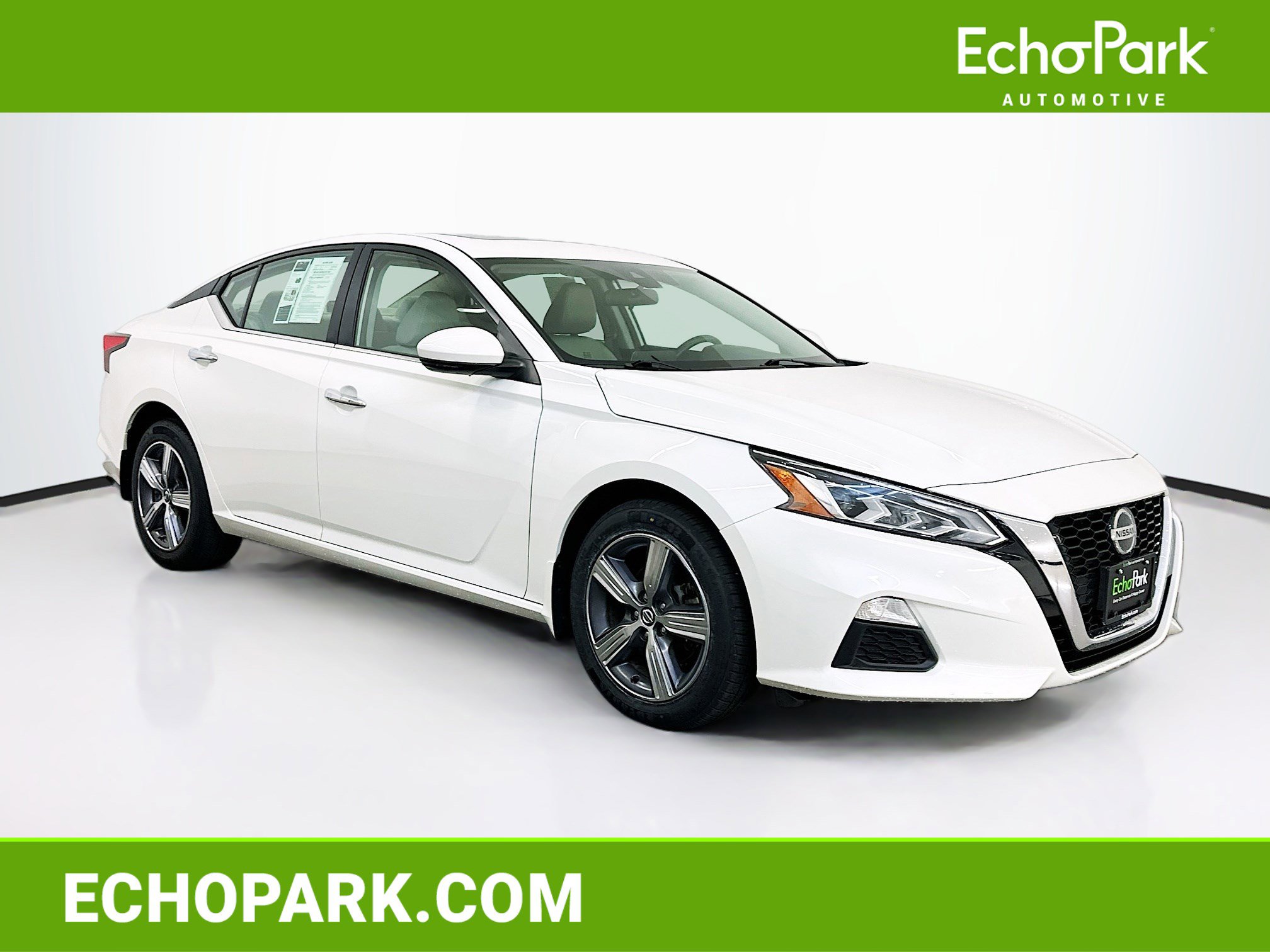 Used 2022 Nissan Altima 2.5 SV w/ SV Premium Package