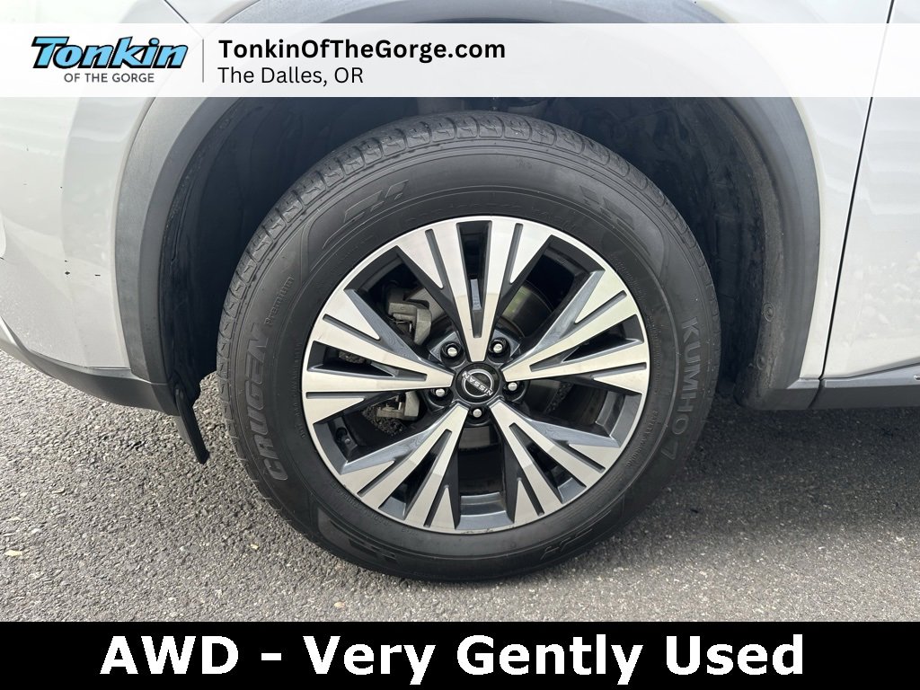 Used 2022 Nissan Rogue SV image 10