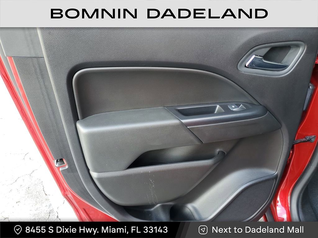 Used 2021 Chevrolet Colorado LT image 9