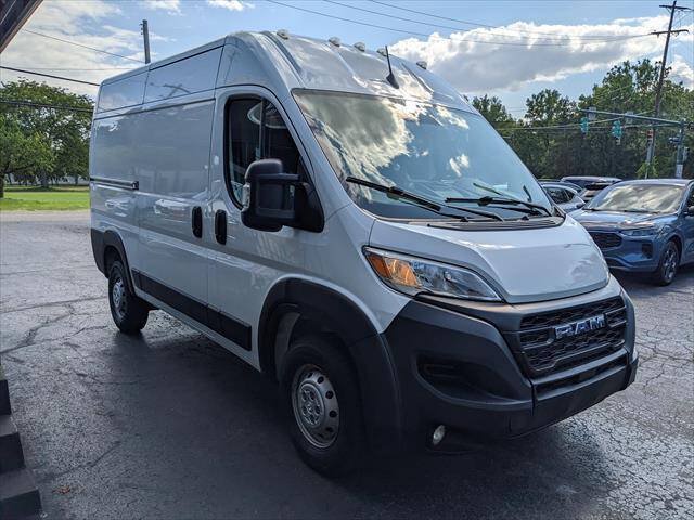 Used 2024 RAM ProMaster 1500 w/ Convenience Group FWD image 4