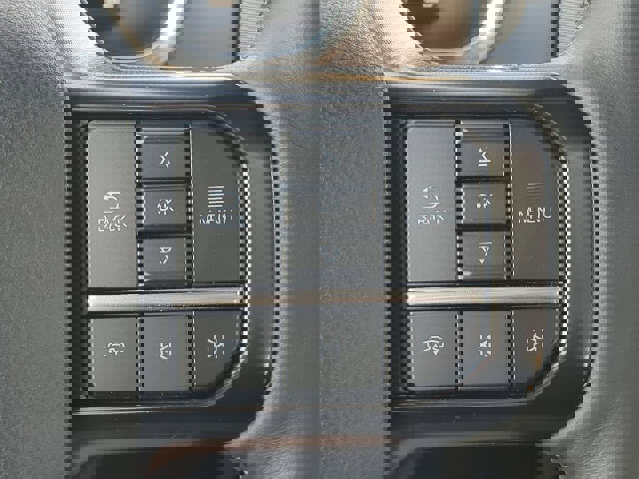 Used 2024 Ford F150 Platinum image 27