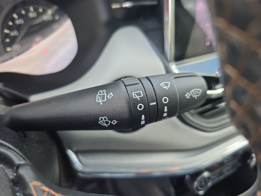 Used 2022 Jeep Compass Limited image 25