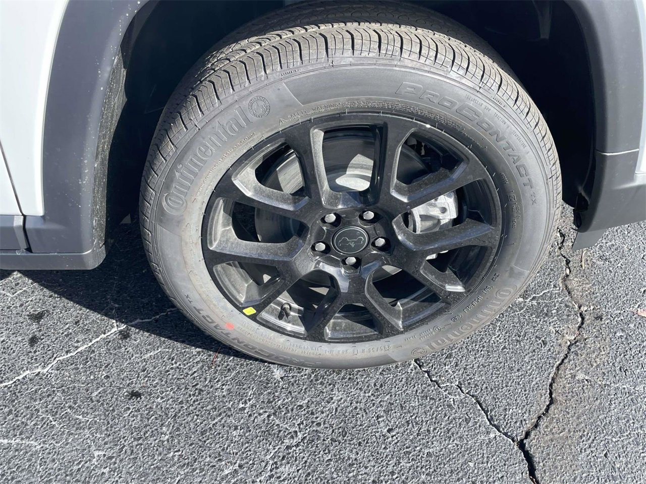 New 2026 Jeep Compass Latitude image 35