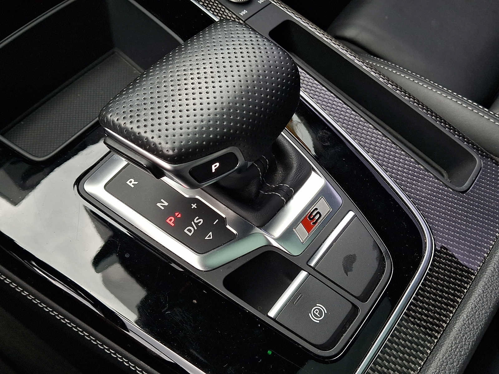 Used 2021 Audi SQ5 Premium Plus w/ Premium Plus Package AWD/4WD image 16