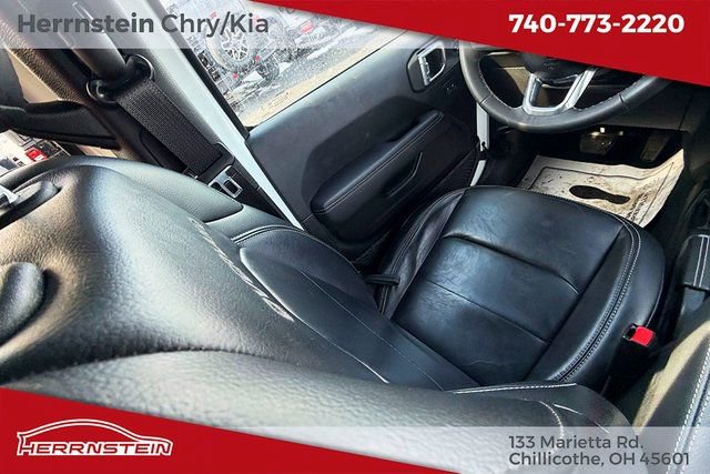 Used 2023 Jeep Gladiator Overland image 10