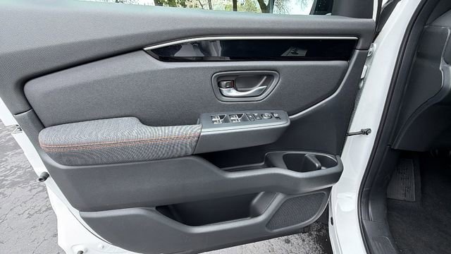 New 2026 Honda Pilot Sport image 19