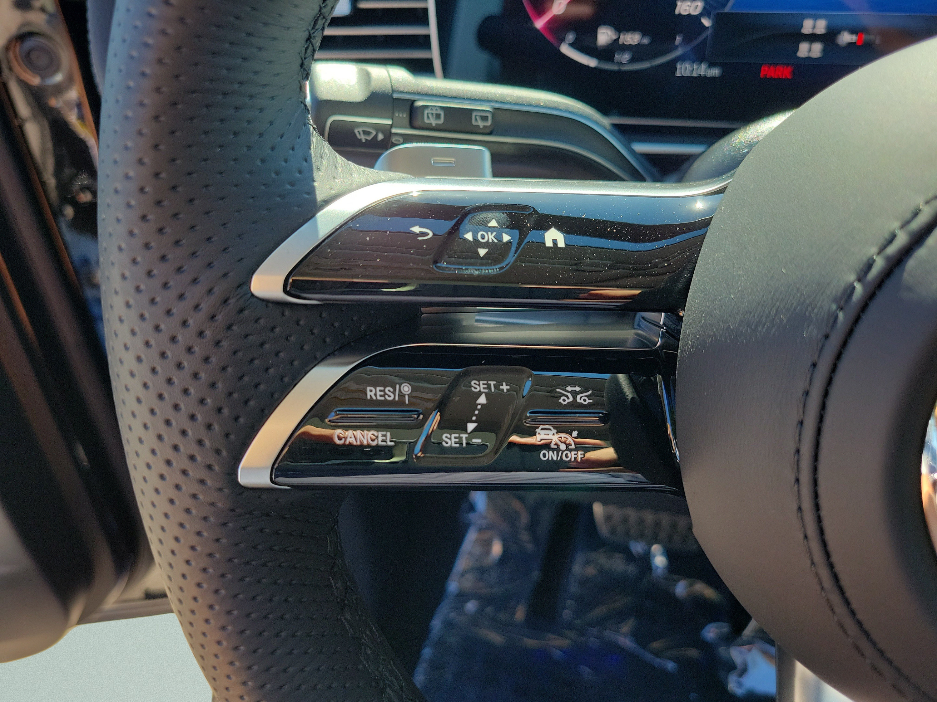 New 2026 Mercedes-Benz GLS 450 4MATIC image 26