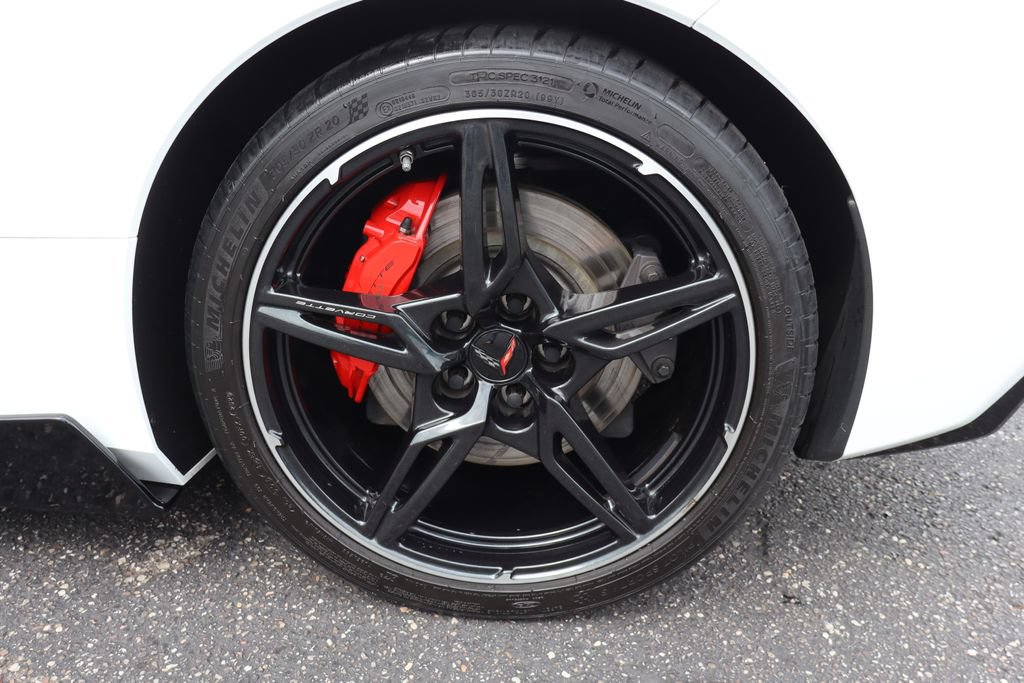 Used 2020 Chevrolet Corvette Stingray Coupe w/ Z51 Performance Package RWD image 29