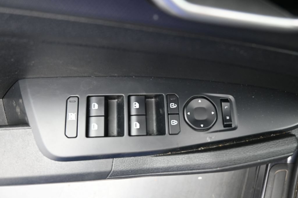 Used 2026 Kia Sportage LX FWD image 21