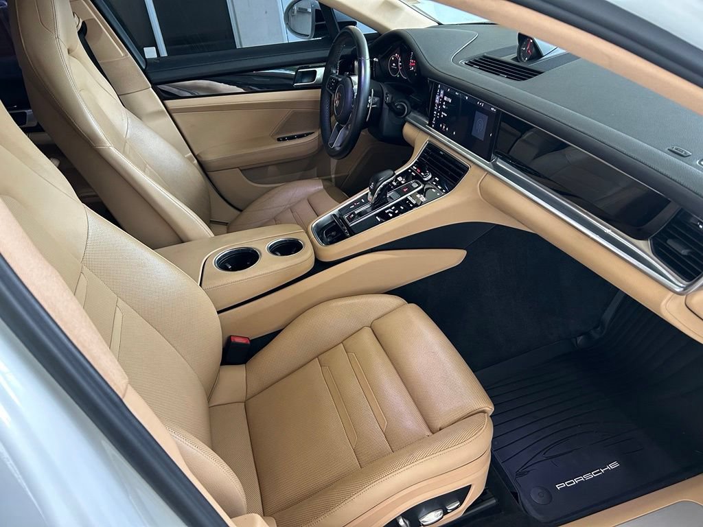 Used 2018 Porsche Panamera w/ Premium Package Plus RWD image 24