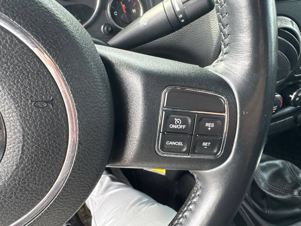 Used 2015 Jeep Wrangler Unlimited Sport w/ Quick Order Package 23S AWD/4WD image 21