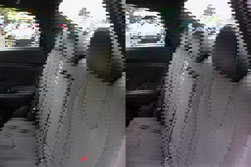 Used 2024 Hyundai Elantra N Line image 23