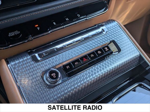 New 2025 Lincoln Aviator Black Label w/ Black Label Special Edition AWD/4WD image 17