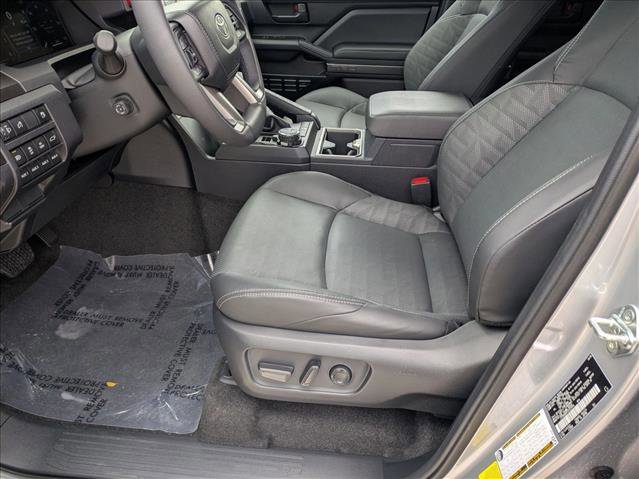 Certified 2025 Toyota 4Runner TRD Off-Road Premium image 13