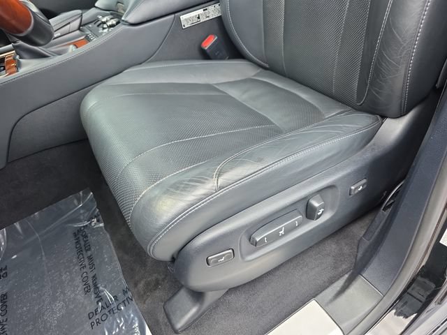 Used 2019 Lexus LX 570 4WD w/ Luxury Package image 31