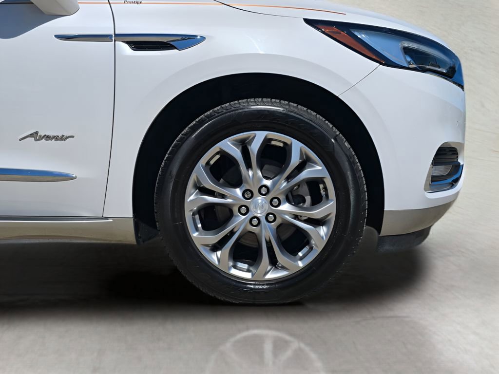 Used 2019 Buick Enclave Avenir w/ Avenir Technology Package AWD/4WD image 42