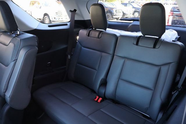 New 2026 Ford Explorer Active w/ Active Comfort Package AWD/4WD image 14