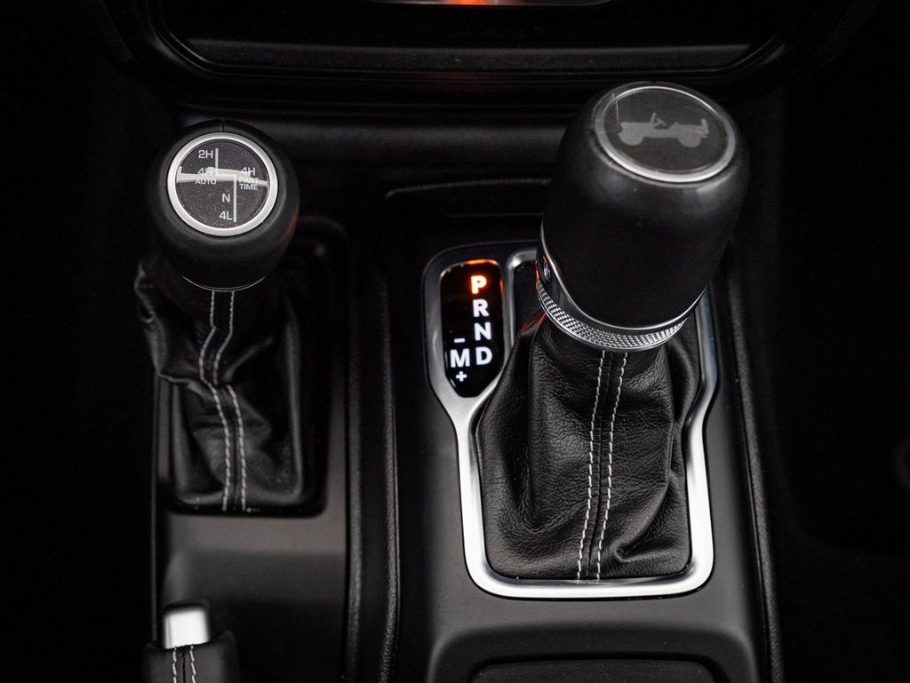 Used 2023 Jeep Wrangler Unlimited Sahara w/ Cold Weather Group image 39