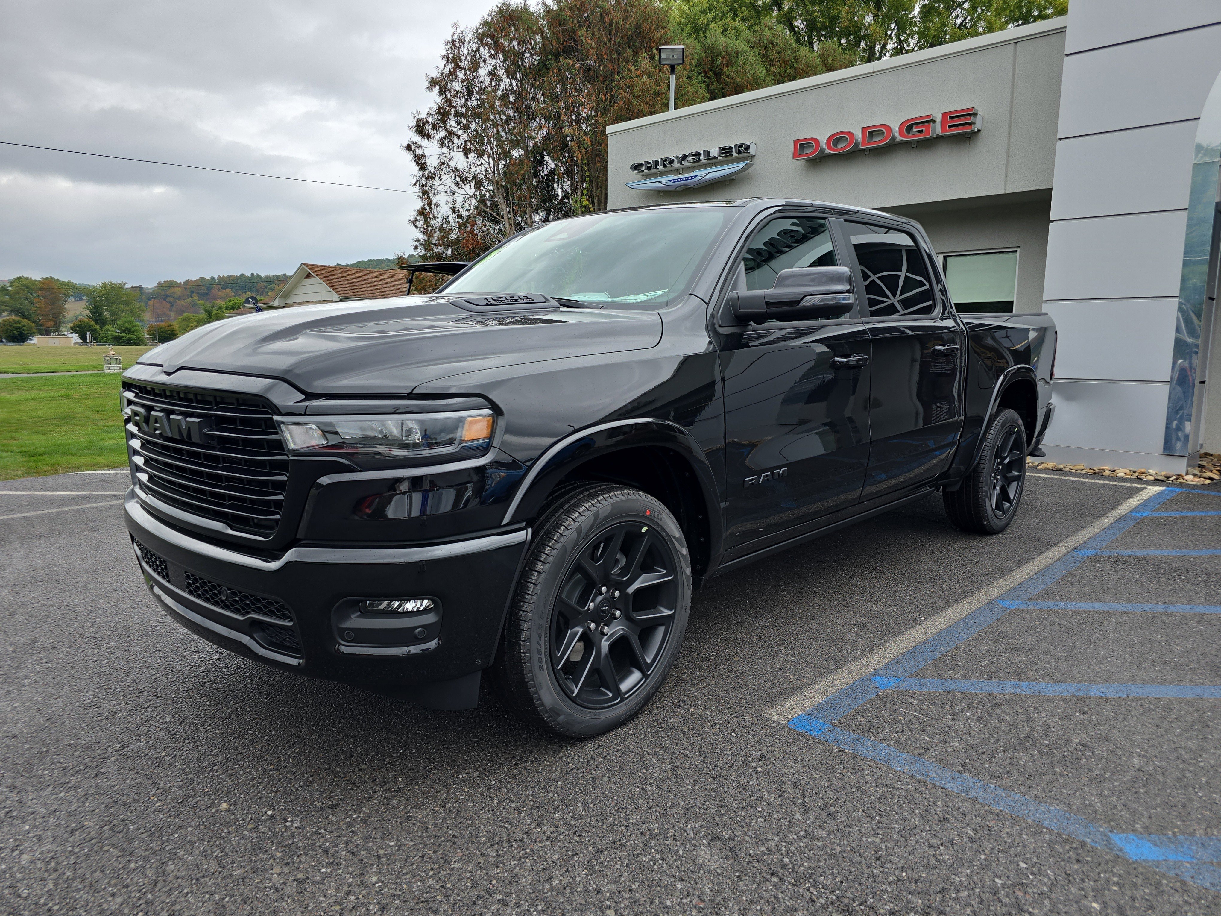 New 2026 RAM 1500 Laramie image 8